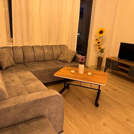 Apartment Vip For Four In The Center Of